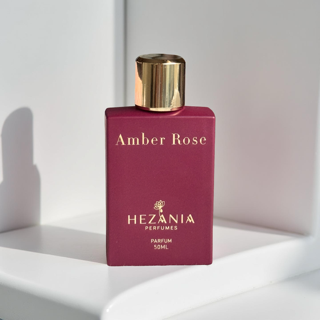 AMBER ROSE